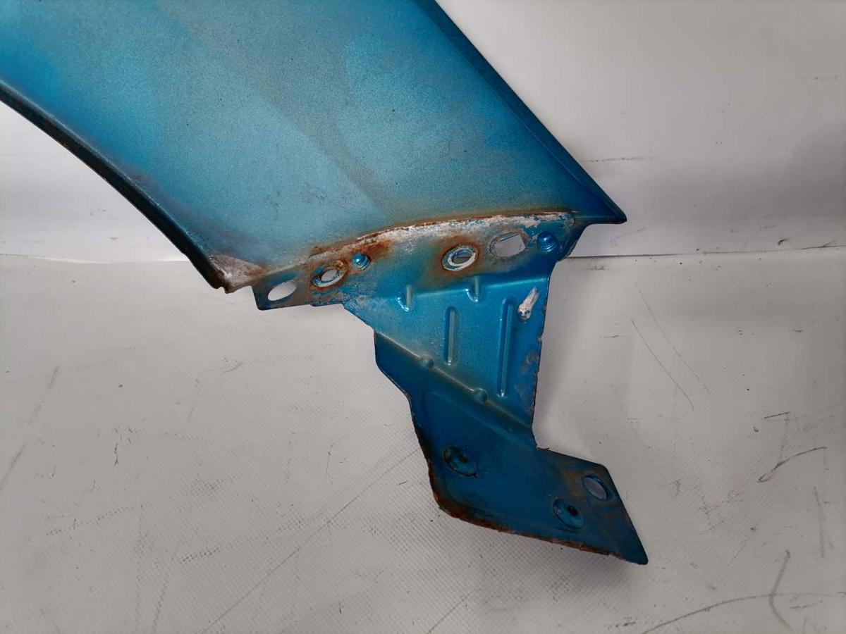 Peugeot 207 original Kotfl&uuml;gel vorn links KMU Blaumetallic Bj.2008